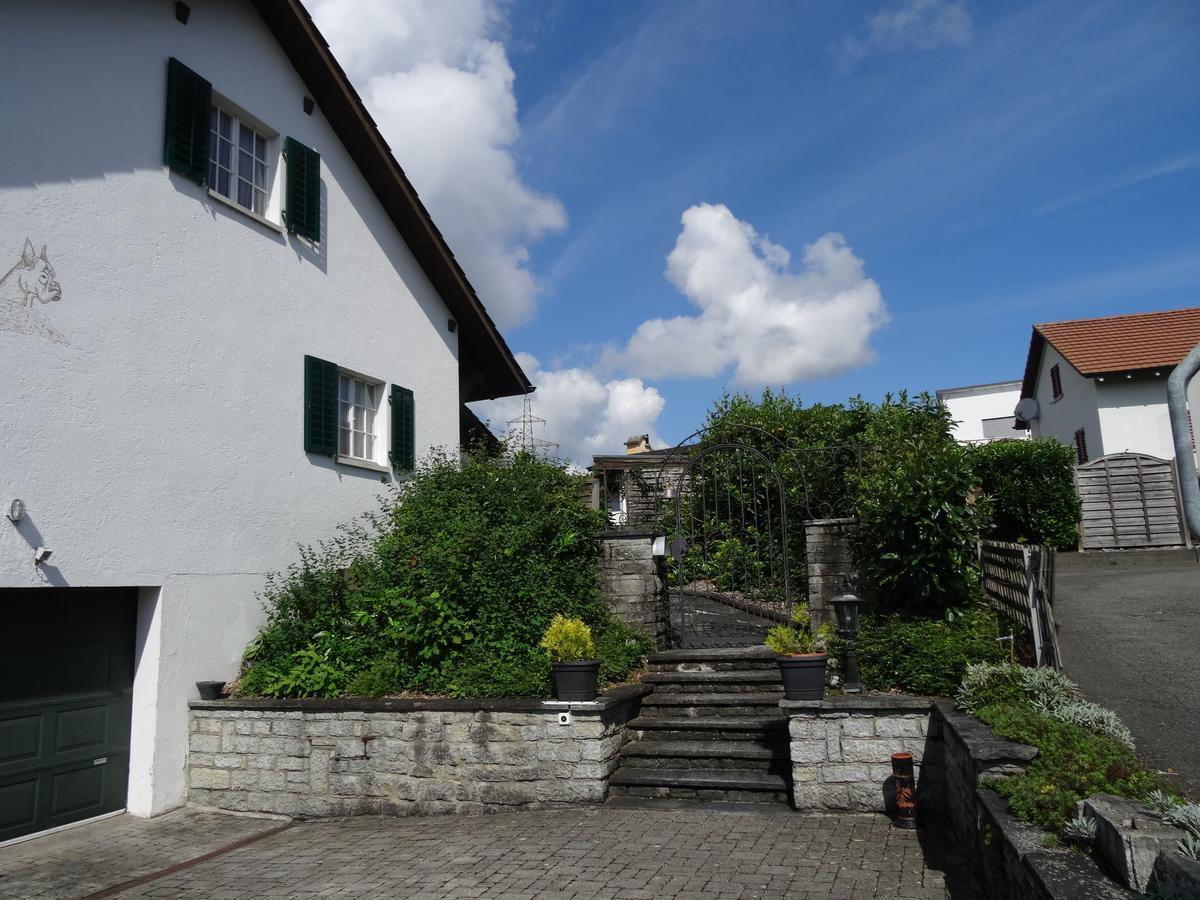 Bed and Breakfast Heidis Gastehaus Niederwil Экстерьер фото